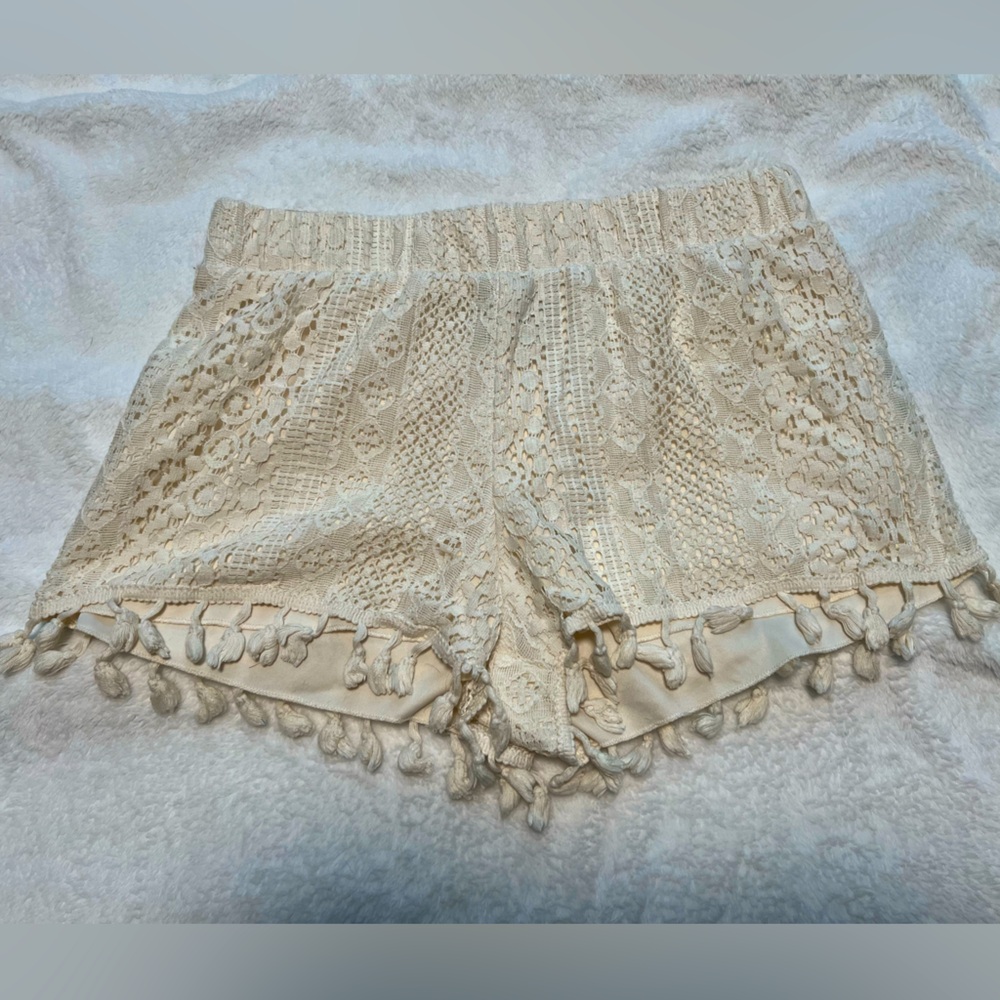 Lace off white dress shorts